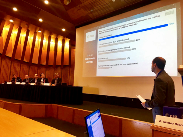 David Gomez Otero [ESA] moderating the Satcom Payload Panel 